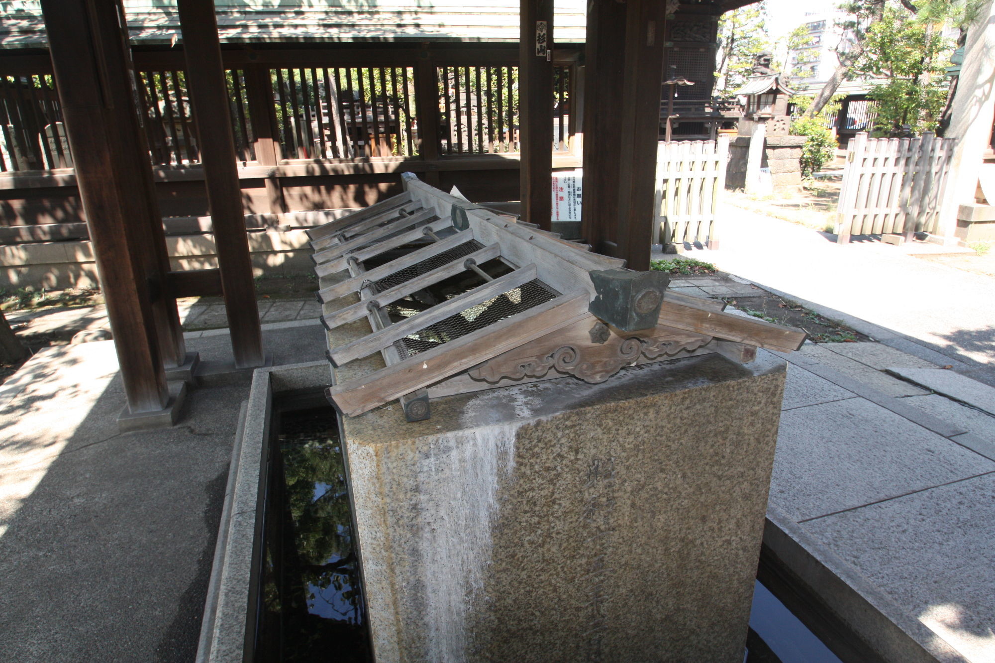 荏原神社の手水舎