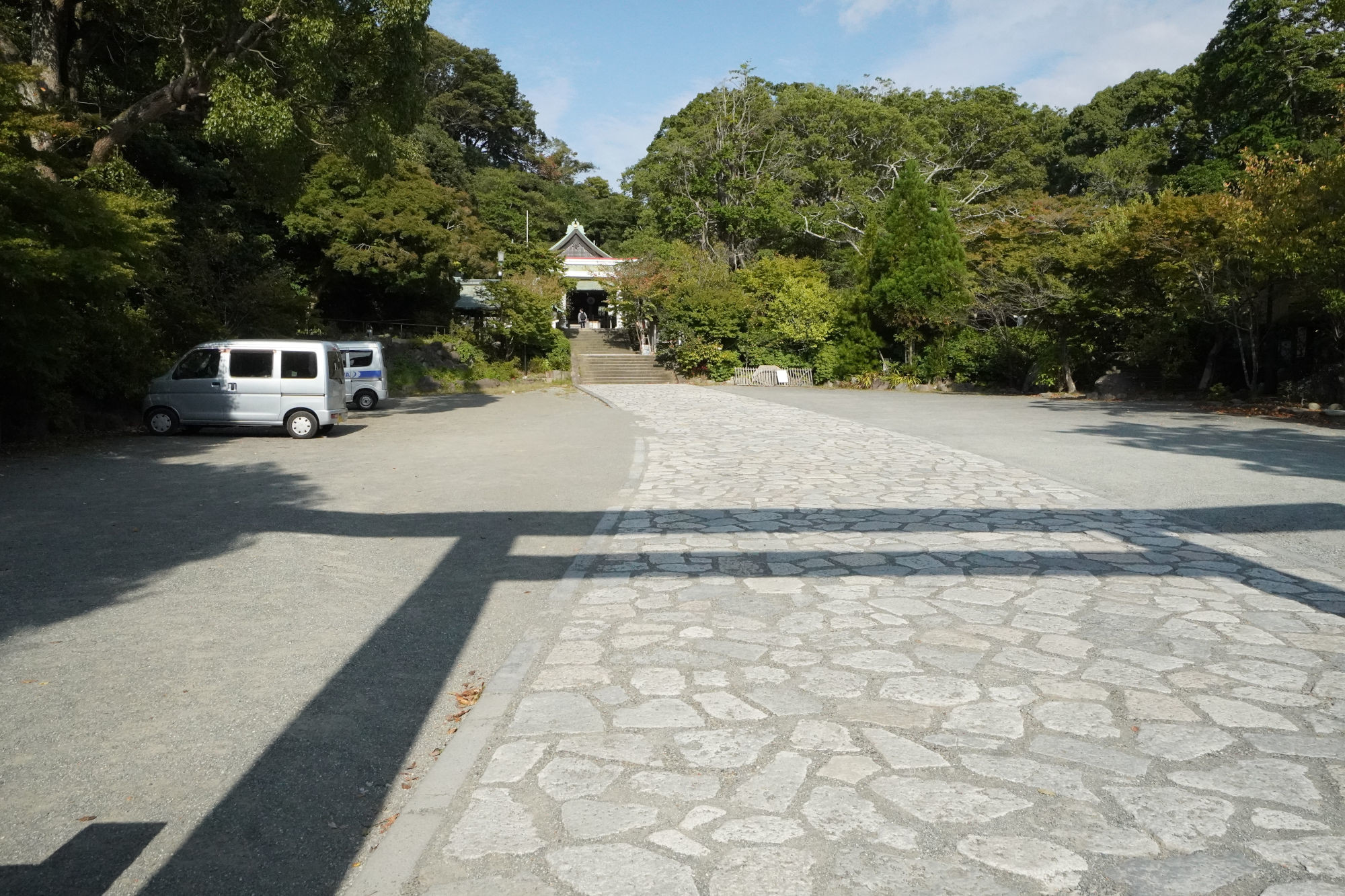 鎌倉宮の境内